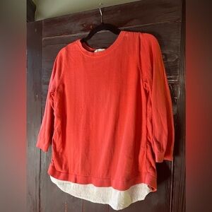 Boden coral knit top with crochet white undershirt women’s medium boat neck